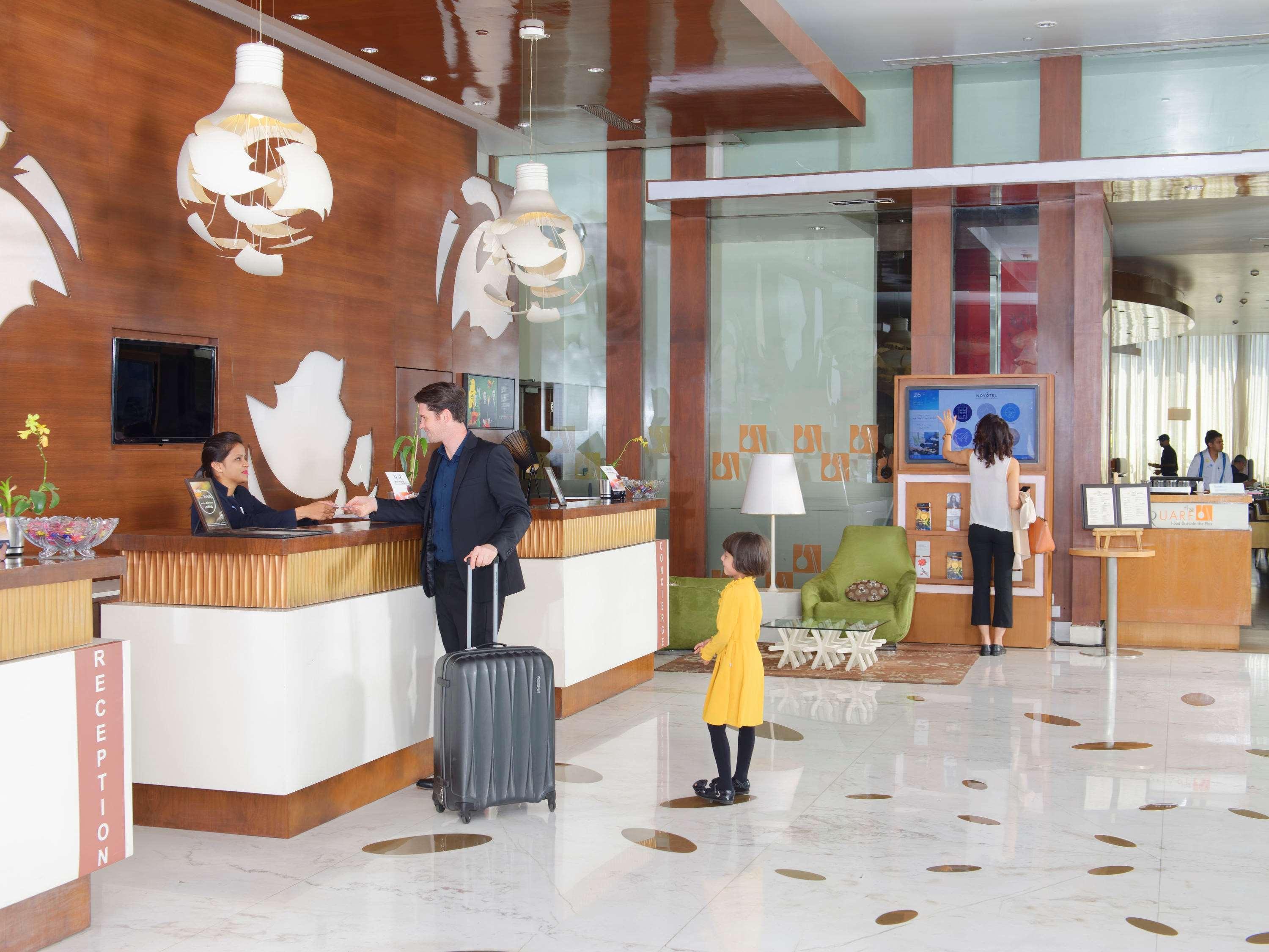โนโวเทล เบงกาลูรู เอาเตอร์ริงโร้ด Hotel บังกาลอร์ ภายนอก รูปภาพ