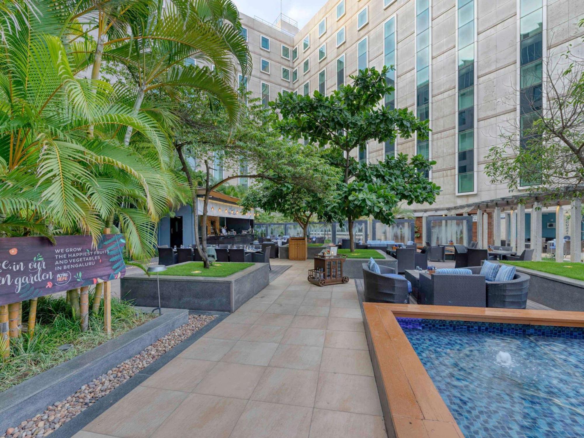 โนโวเทล เบงกาลูรู เอาเตอร์ริงโร้ด Hotel บังกาลอร์ ภายนอก รูปภาพ